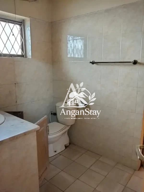 House for Rent in G-11 Islamabad | Spacious Home | Prime Location in G-11, Islamabad photo 4