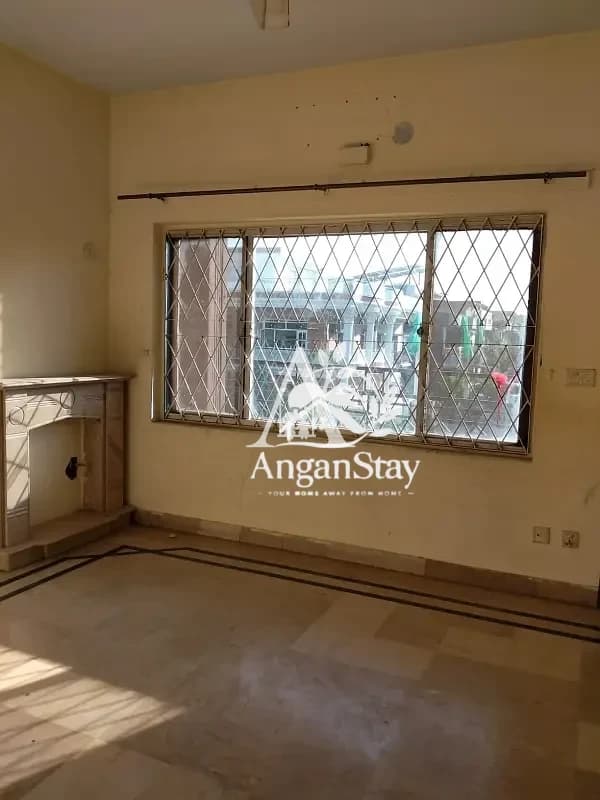 House for Rent in G-11 Islamabad | Spacious Home | Prime Location in G-11, Islamabad photo 5