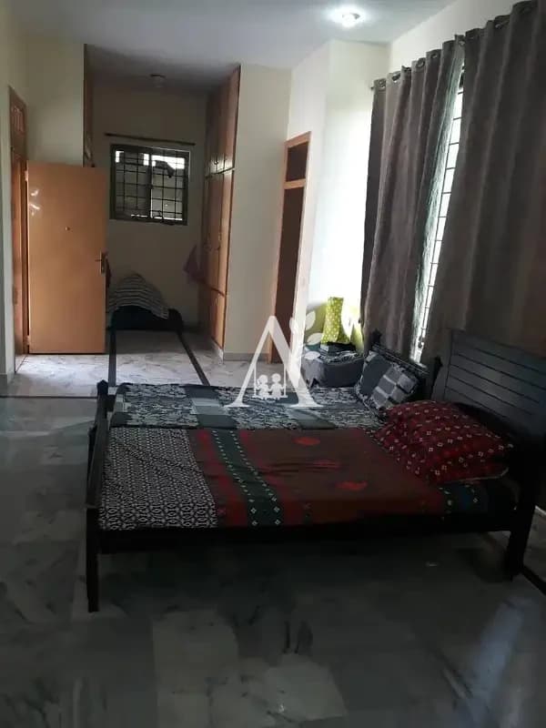 Girls Hostel for Rent in G-6 Islamabad | Blue Area Hostel in G-6, Islamabad