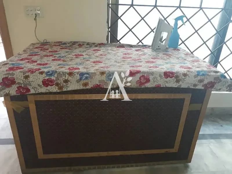 Girls Hostel for Rent in G-6 Islamabad | Blue Area Hostel in G-6, Islamabad photo 3
