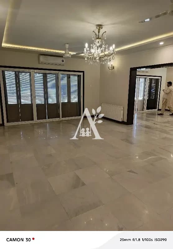 Luxury House for Rent in E-7 Islamabad | 6 Bed | 1200 Sq Yards in E-7, Islamabad photo 3