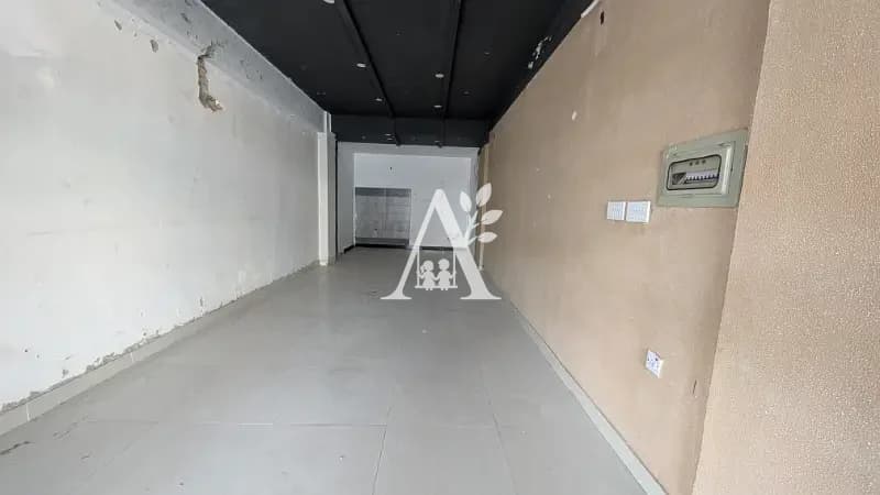 Ground Floor Commercial Shop for Rent in G-11 Markaz Islamabad | Prime Location | Main Markaz | High Footfall | Ideal for Business in G-11, Islamabad photo 5