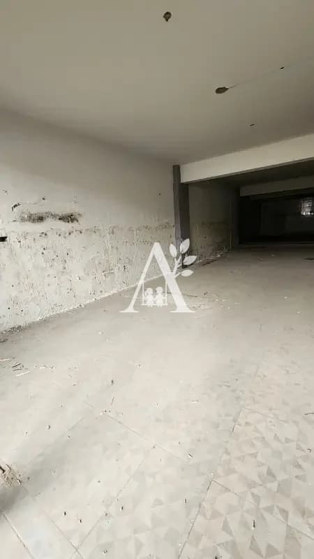 1000 Sq Ft Commercial Shop for Rent in F-11 Markaz Islamabad | Prime Location | Main Markaz | Best for Business in F-11, Islamabad photo 4