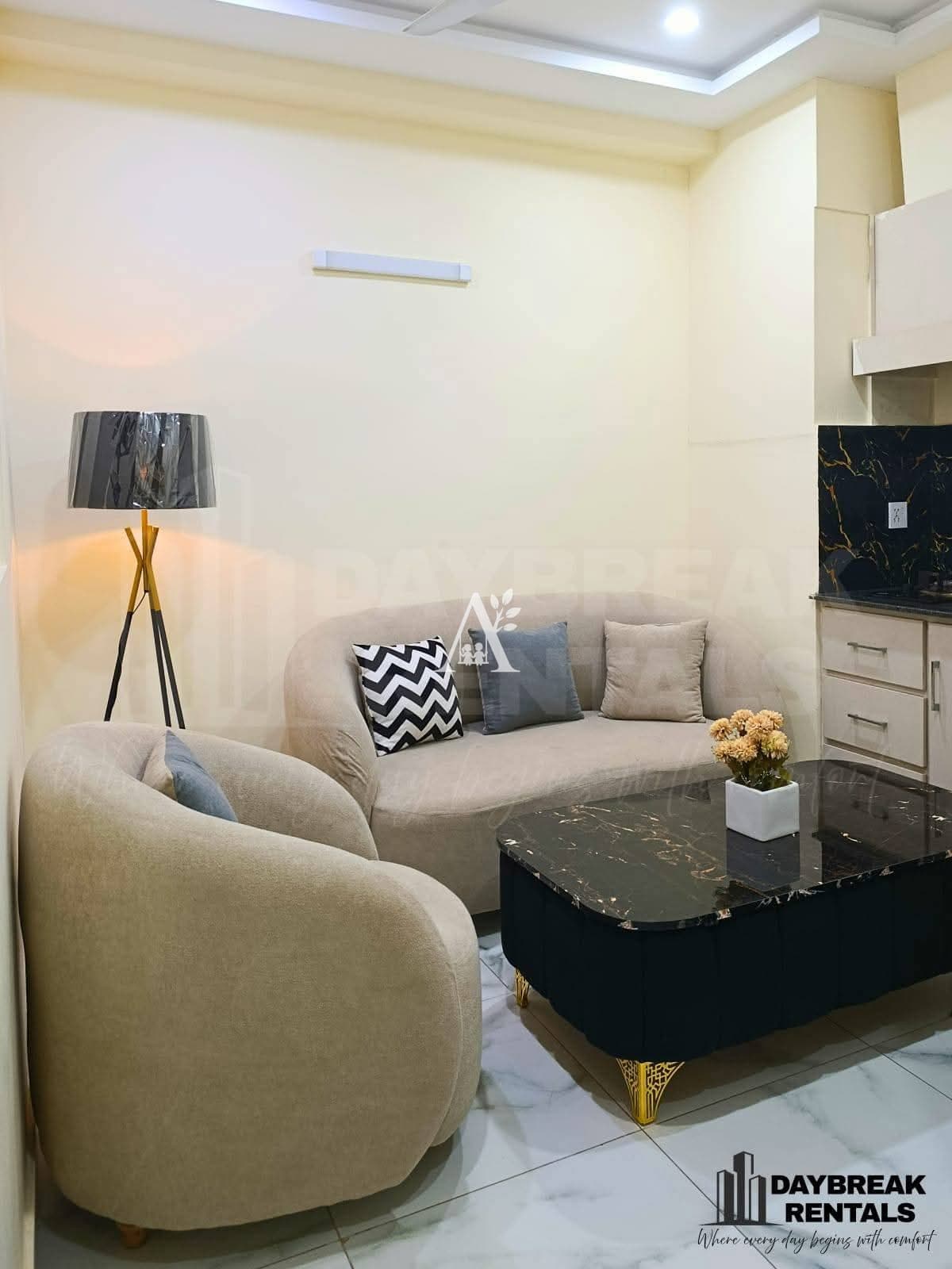 One bed Apartment for rent E-11 in E-11/2, Islamabad photo 5