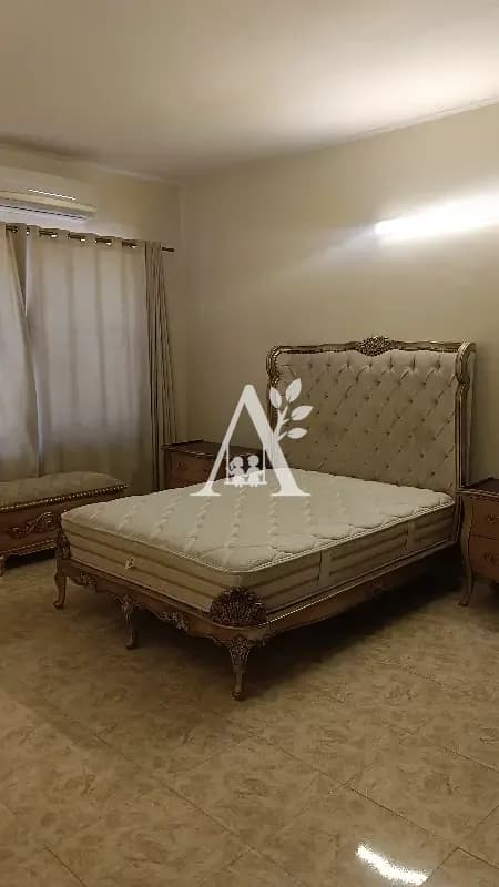 5 Bed Furnished Apartment for F7/2 | Luxury Living | Fully Serviced in F-7/2, Islamabad photo 2