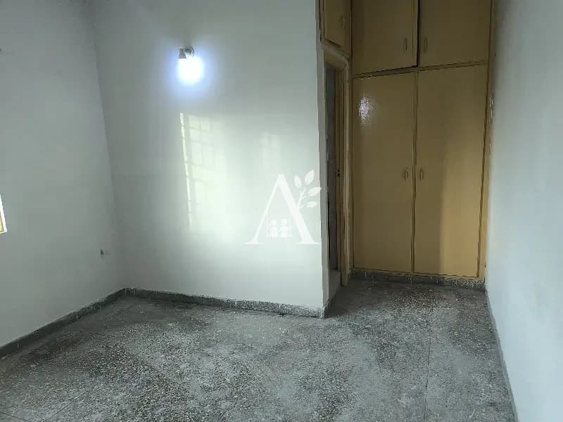 House for Rent in G-10 Islamabad | DD TV Lounge Kitchen | Spacious Family Living in G-10, Islamabad photo 5