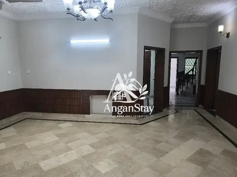 House for Rent in G-10 Islamabad | Spacious Family Home | Prime Sector in G-10, Islamabad