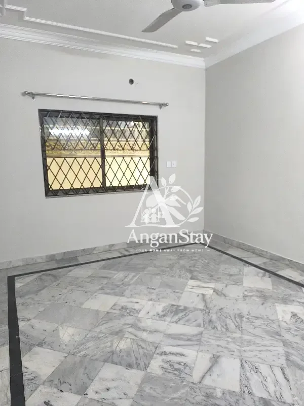 House for Rent in G-10 Islamabad | Spacious Family Home | Prime Sector in G-10, Islamabad photo 4