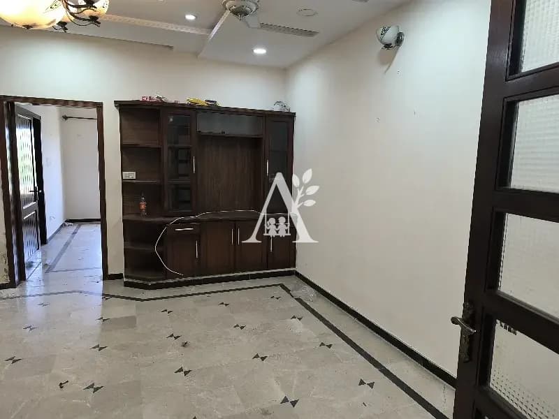 House for Rent in G-10 Islamabad | Drawing Dining TV Lounge Kitchen | Spacious Home in G-10, Islamabad photo 2