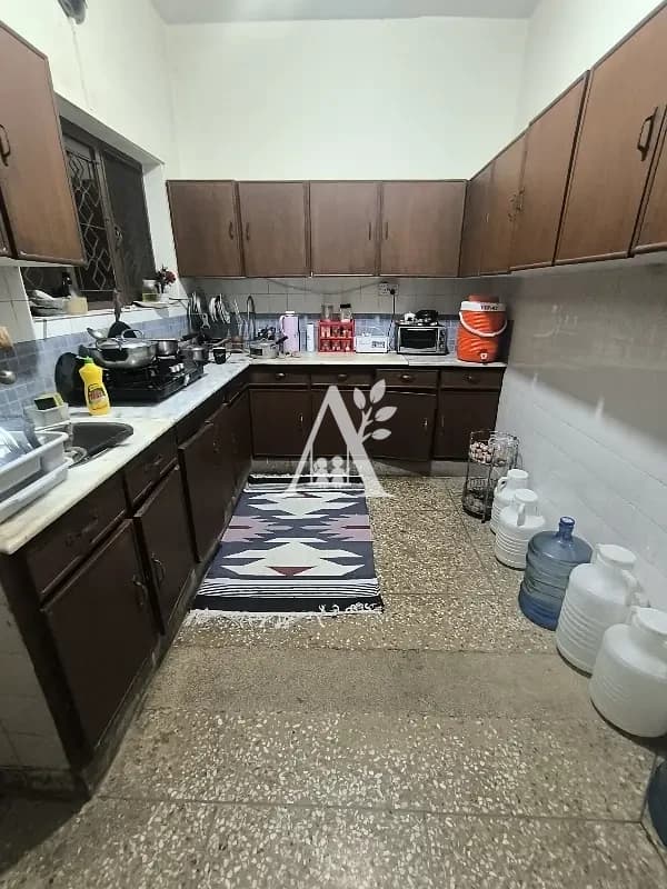 House for Rent in G-10 Islamabad | Drawing Dining TV Lounge | Spacious Family Living in G-10, Islamabad photo 3