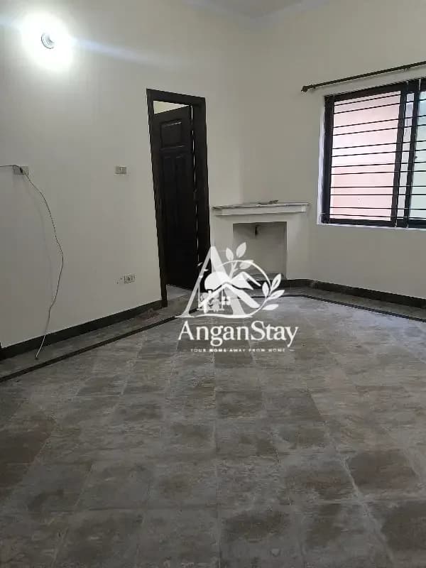 House for Rent in F-11 Islamabad | Double Unit House | Spacious Living | Prime Area in F-11, Islamabad photo 4