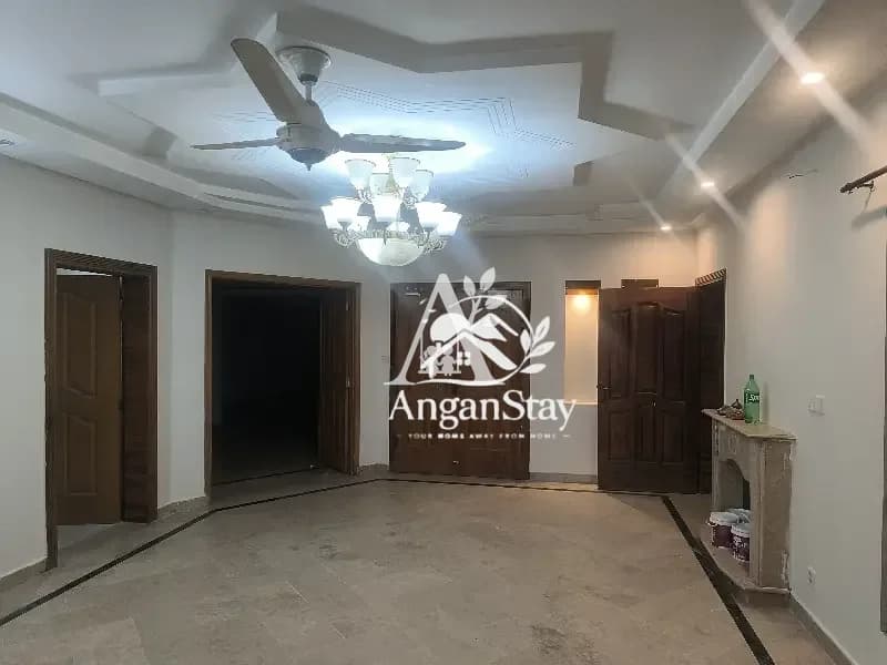 House for Rent in G-10 Islamabad | Drawing Dining TV Lounge | Spacious Living in G-10, Islamabad