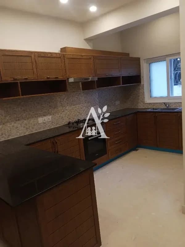 Apartment / Portion for Rent in G-6 Islamabad | Central Location | Near Blue Area in G-6, Islamabad