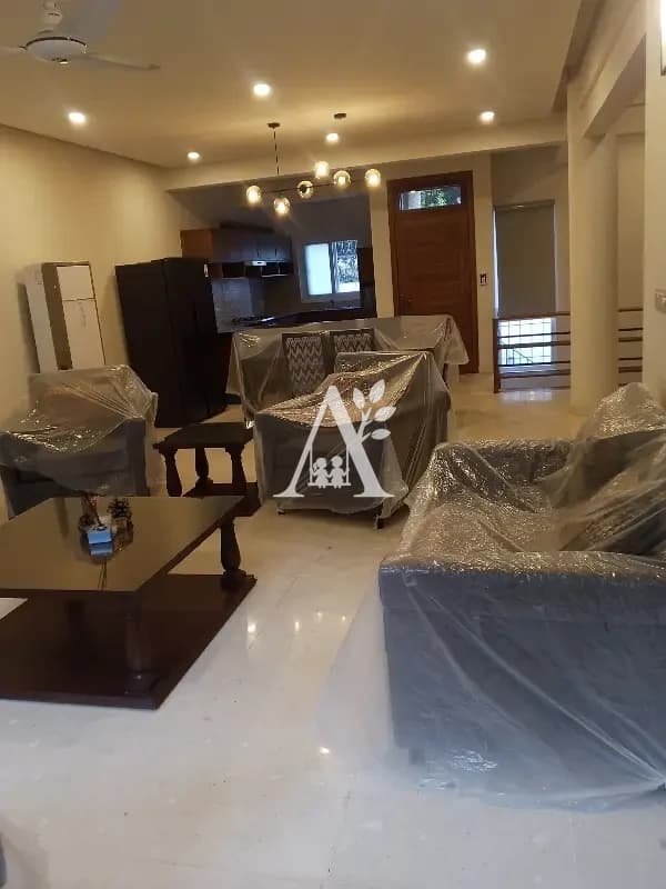 Apartment / Portion for Rent in G-6 Islamabad | Central Location | Near Blue Area in G-6, Islamabad photo 3