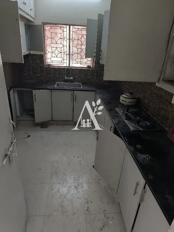 House for Rent in G-10 Islamabad | Drawing Dining TV Lounge Kitchen | Spacious Home in G-10, Islamabad photo 2
