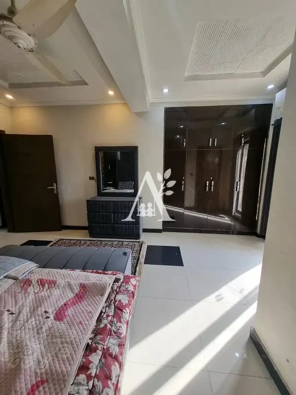 1 Bedroom Apartment for Rent in Makkah Tower E-11 Islamabad | Prime Location | Main Margalla Road | Luxury Living in E-11, Islamabad photo 3