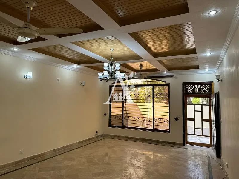 House for Rent in F-11 Islamabad | Drawing Dining TV Lounge | Spacious Luxury Home in F-11, Islamabad photo 3