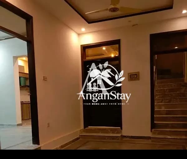 Ground Floor for Rent G-13 Islamabad | 10 Marla | Independent Entrance | Prime Location in G-13, Islamabad