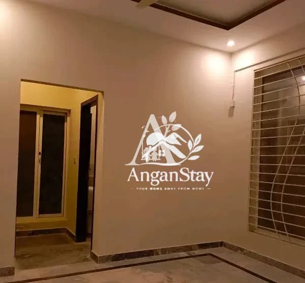 Ground Floor for Rent G-13 Islamabad | 10 Marla | Independent Entrance | Prime Location in G-13, Islamabad photo 2