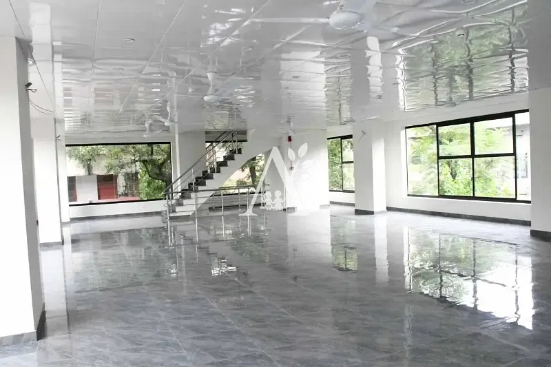 Commercial Building for Rent G-8 Islamabad in G-8, Islamabad photo 2