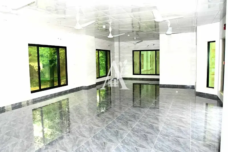 Commercial Building for Rent G-8 Islamabad in G-8, Islamabad photo 3