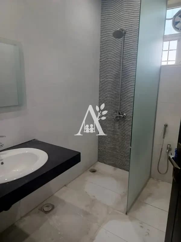 Beautiful 10 Marla House Available for Rent in F-11 Islamabad in f-11, Islamabad photo 5
