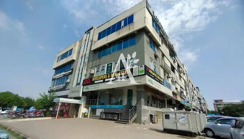 Semi Furnished Office Available for Rent in G-11 Markaz, Islamabad in G-11, Islamabad photo 5