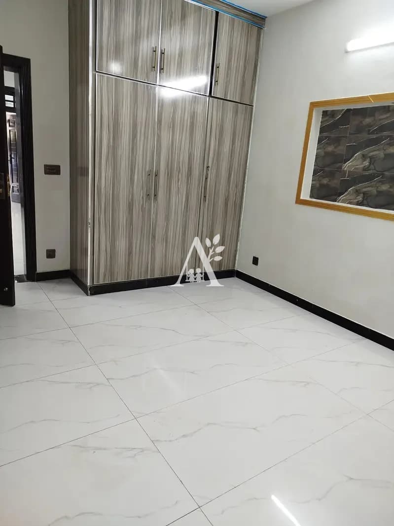 Luxury Ground Floor for Rent G-13 Islamabad | Prime Location | Near Markaz in G-13/2, Islamabad photo 4
