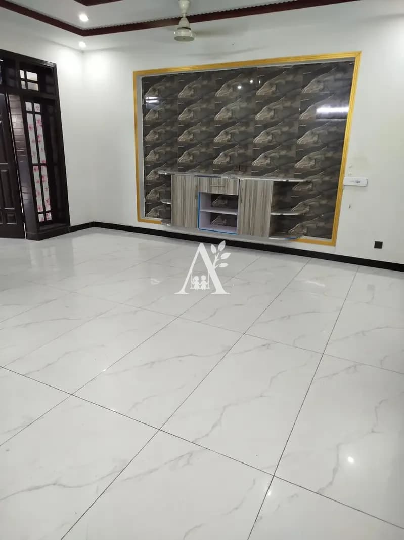 Luxury Ground Floor for Rent G-13 Islamabad | Prime Location | Near Markaz in G-13/2, Islamabad photo 5