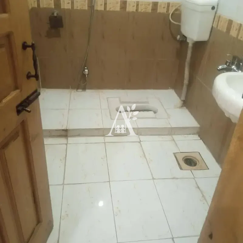 Luxury Ground Portion for Rent G-11/1 Islamabad | Separate Entrance | Near Markaz in G-11, Islamabad photo 3