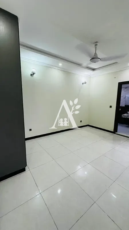 Luxury Available for Rent in E-11 Islamabad in E-11, Islamabad photo 5