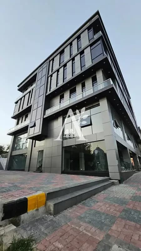 Commercial Floor for Rent in G-11 Markaz Islamabad | Prime Location | Open Office Space | Ideal for Corporate & Business Setup in G-11, Islamabad