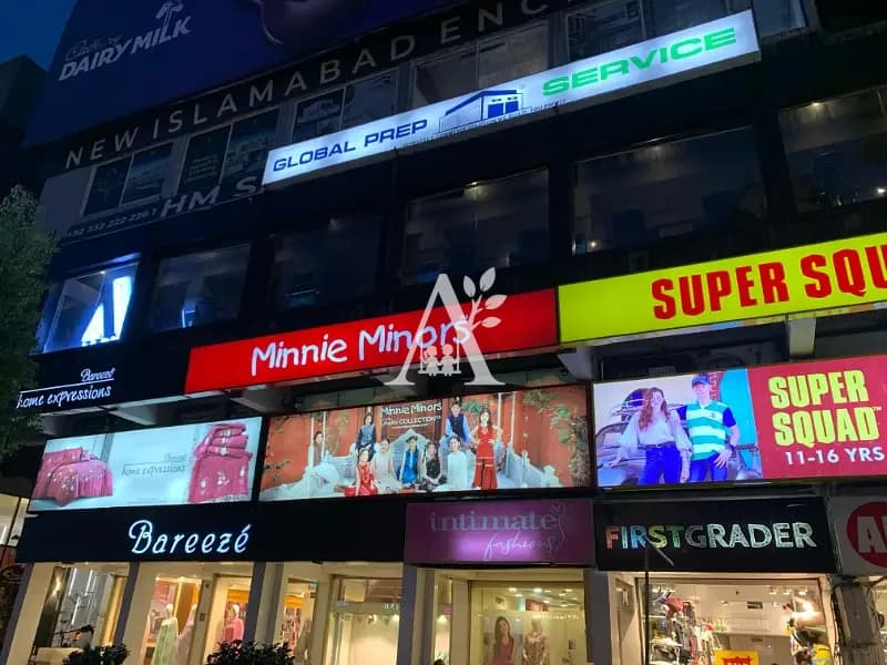 Prime Commercial Shops for Brands & Business in G-11 Markaz Islamabad | Ground Floor | High Footfall | Main Markaz Location | Ideal for Retail & Franchise in F-7, Islamabad photo 2