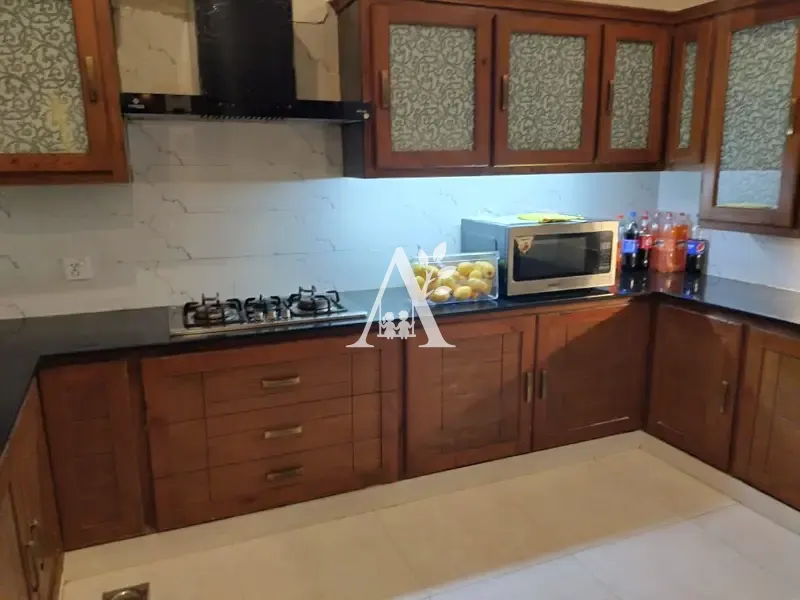 Executive Furnished Upper Floor for Rent G-13/2 Islamabad | Independent Entrance | Near Markaz in G-13/2, Islamabad photo 3