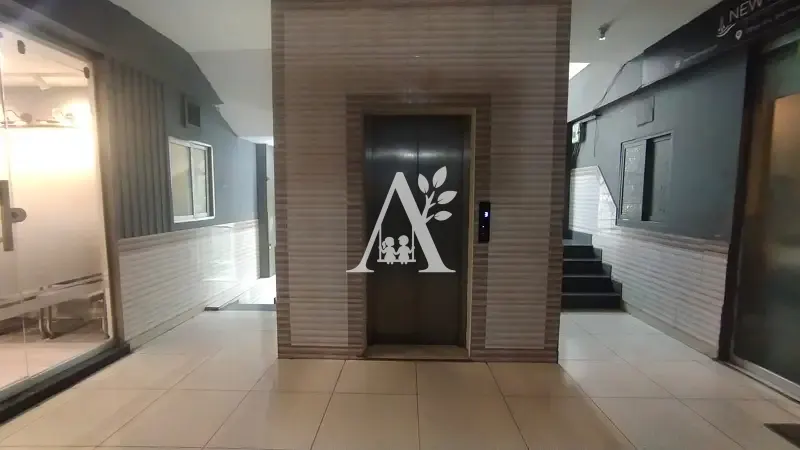 Fully Renovated Commercial Office Available for Rent in G-11 Markaz Islamabad in G-11, Islamabad photo 2