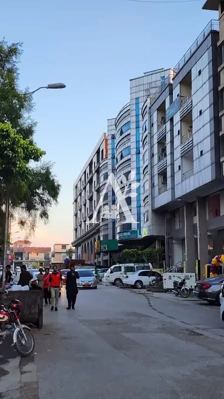 Commercial Hall for Rent in E-11 Markaz Islamabad | Prime Location | Main Markaz | Ideal for Office, Clinic & Call Center in E-11, Islamabad