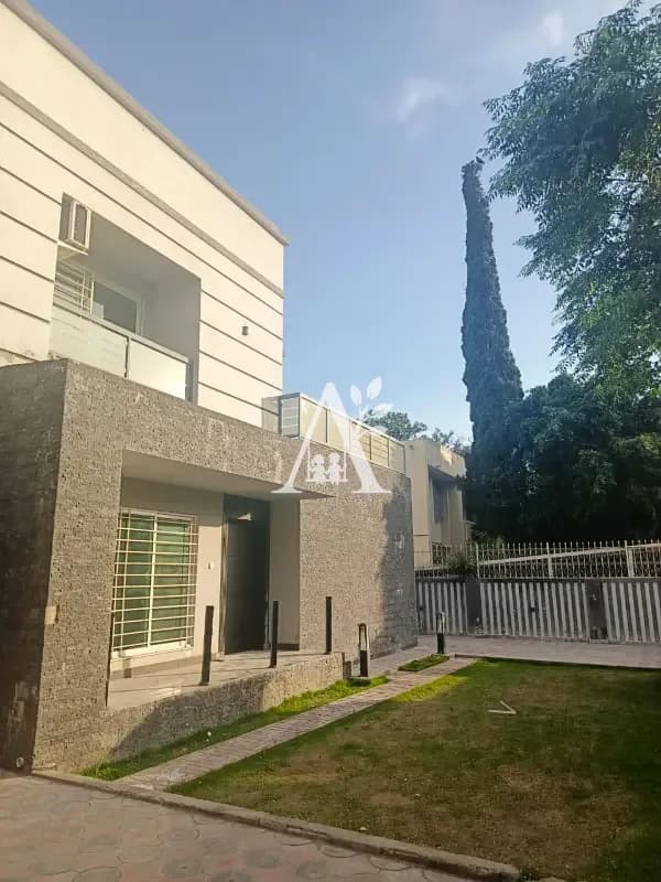 House Available for Rent in F-6/2 Islamabad in F-6/2, Islamabad