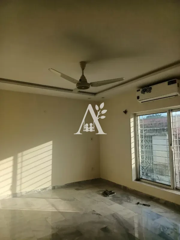 House Available for Rent in F-6/2 Islamabad in F-6/2, Islamabad photo 5