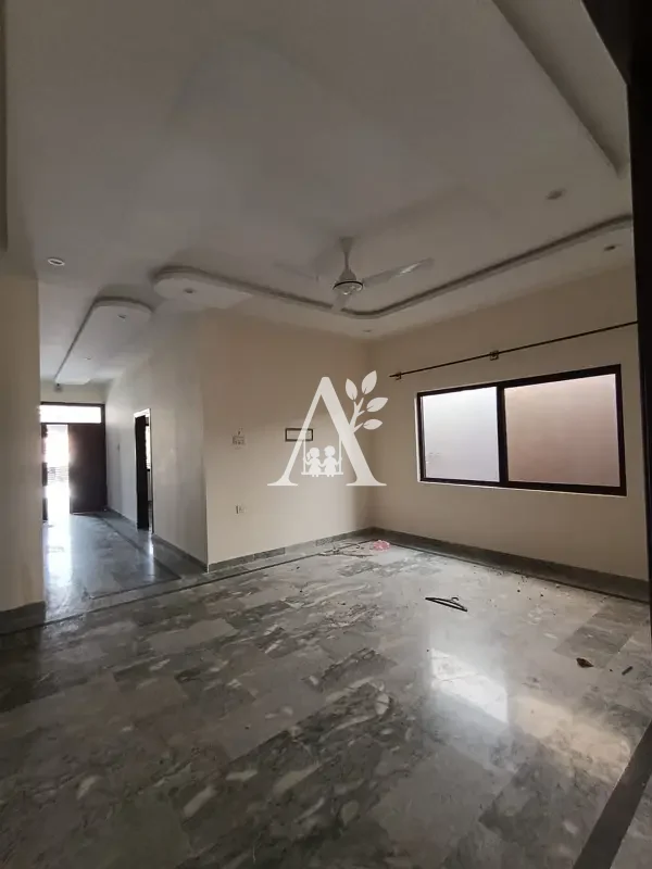 Luxury Upper Floor for Rent in G-12 Islamabad | Attached Washrooms | Marble Flooring | Prime Location in G-12, Islamabad photo 3
