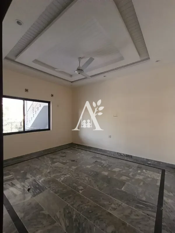 Luxury Upper Floor for Rent in G-12 Islamabad | Attached Washrooms | Marble Flooring | Prime Location in G-12, Islamabad photo 5