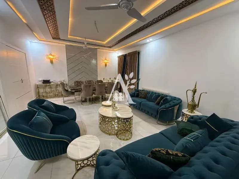 Beautiful House with Lawn & Parking in F-10 Islamabad in F-10, Islamabad photo 3
