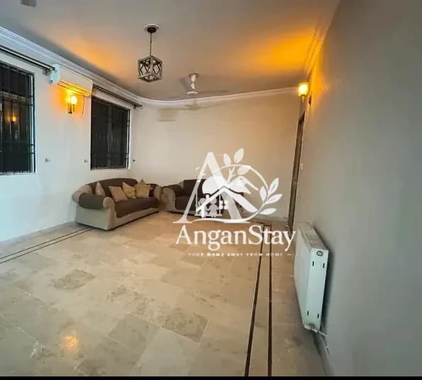 Stunning Ground Floor for Rent G-13 Islamabad | Massive Layout | Prime Location Near Markaz in G-13, Islamabad