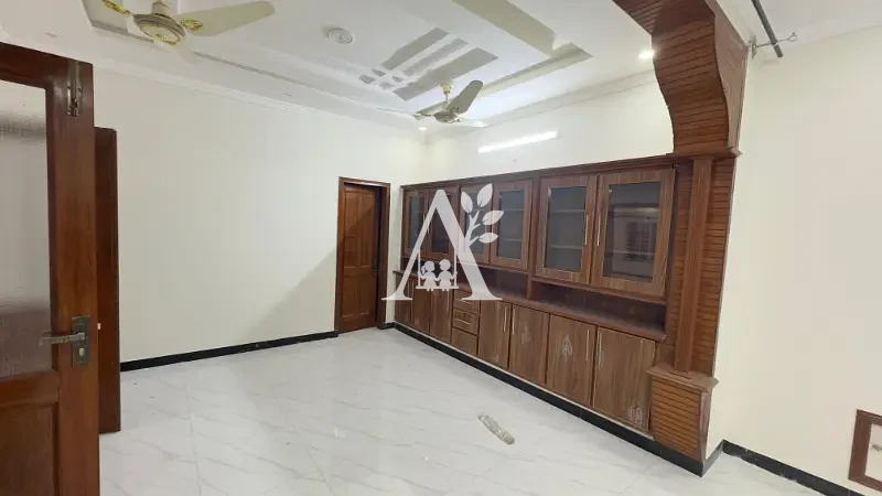 Luxury Brand New Portion for Rent in G-16 Islamabad | Ideal for Family | Prime Location in G-15, Islamabad photo 2