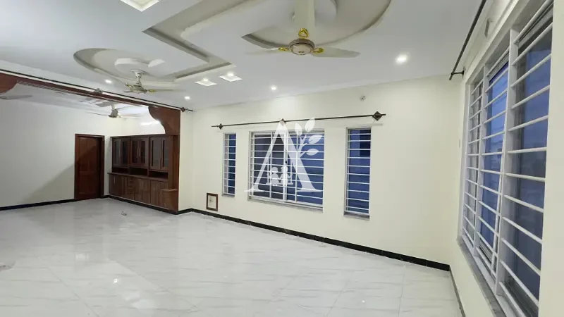 Luxury Brand New Portion for Rent in G-16 Islamabad | Ideal for Family | Prime Location in G-15, Islamabad photo 3