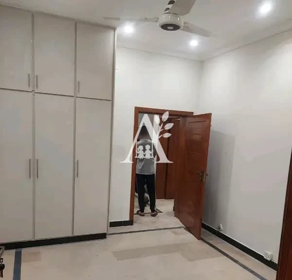Beautiful Upper Portion available for Rent G-13 Islamabad | Executive Lifestyle | Prime Markaz Location in G-13, Islamabad