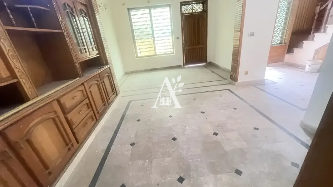 Lower Floor for Rent G-13 Islamabad | Executive Hub Location in G-13, Islamabad photo 4
