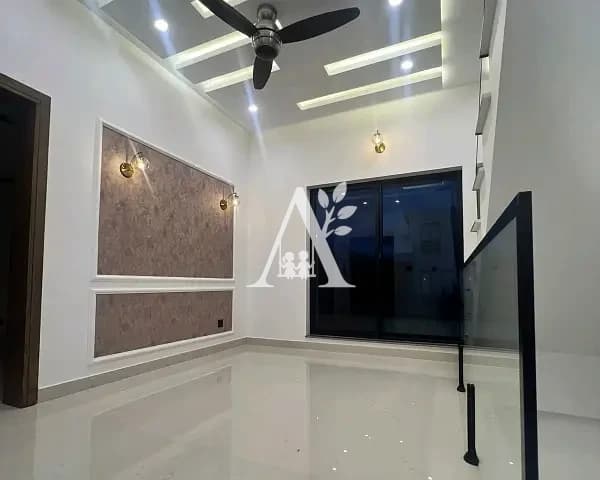 Luxury Ground Portion for Rent in G-13 Islamabad | Ideal for Family | Independent Entrance in G-13, Islamabad photo 5