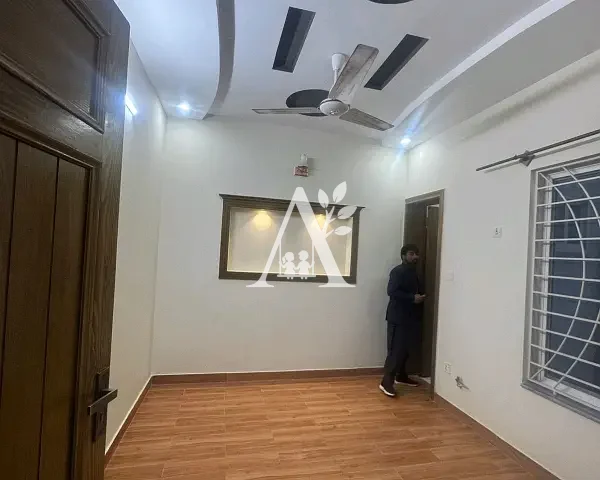 Stunning Residency for Rent G-13 Islamabad | Luxury Standards | Secure & Peaceful Environment in G-13, Islamabad photo 4