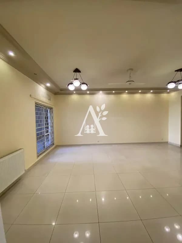 Luxury Apartment for Rent in F-11 Islamabad | Ideal for Family | Karakoram Enclave in F-11, Islamabad photo 2