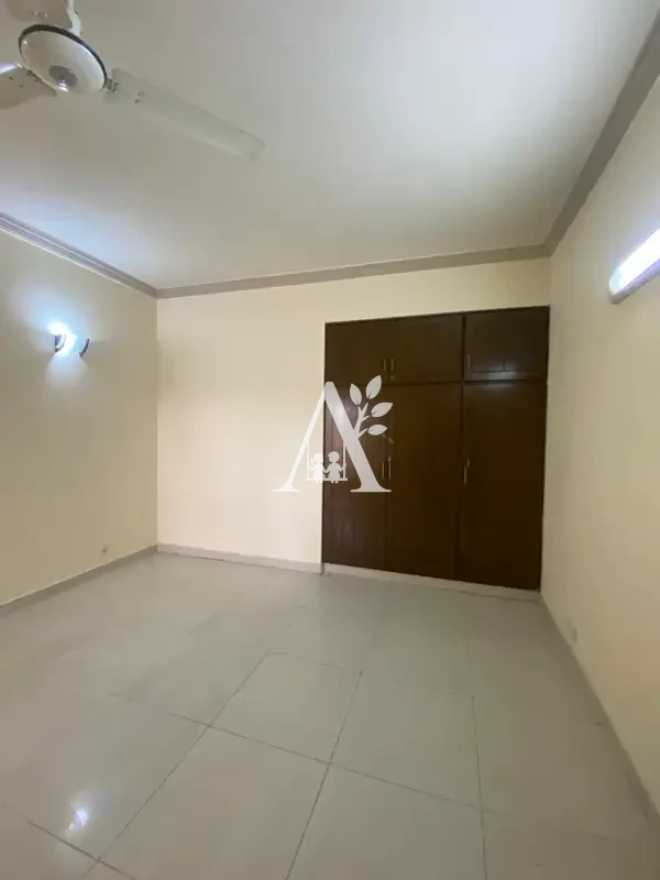 Luxury Apartment for Rent in F-11 Islamabad | Ideal for Family | Karakoram Enclave in F-11, Islamabad photo 5